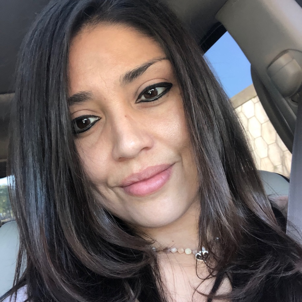 Meet your Posher, Sandra